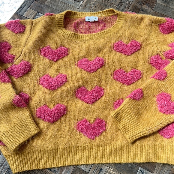 Fuzzy Heart Sweater by &Merci - Picture 4 of 8